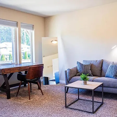 Kirkland Luxury Tranquil Retreat 7Br W Office Villa